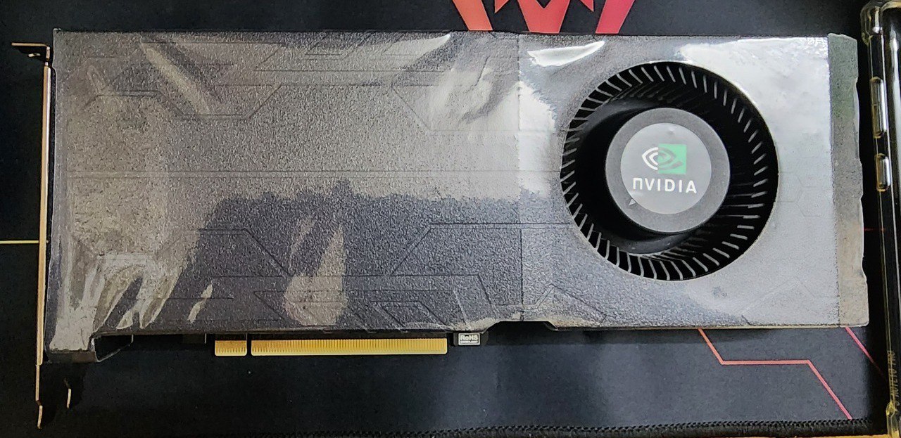 日常：闲鱼出二手七彩虹 RTX 3070 涡轮显卡 (附云端 AI 画图白嫖福利)